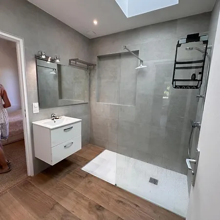 Maison 2 Avec Jacuzzi Et Piscine Ares